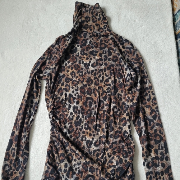 Michael Kors turtleneck -  sz small - Picture 1 of 4